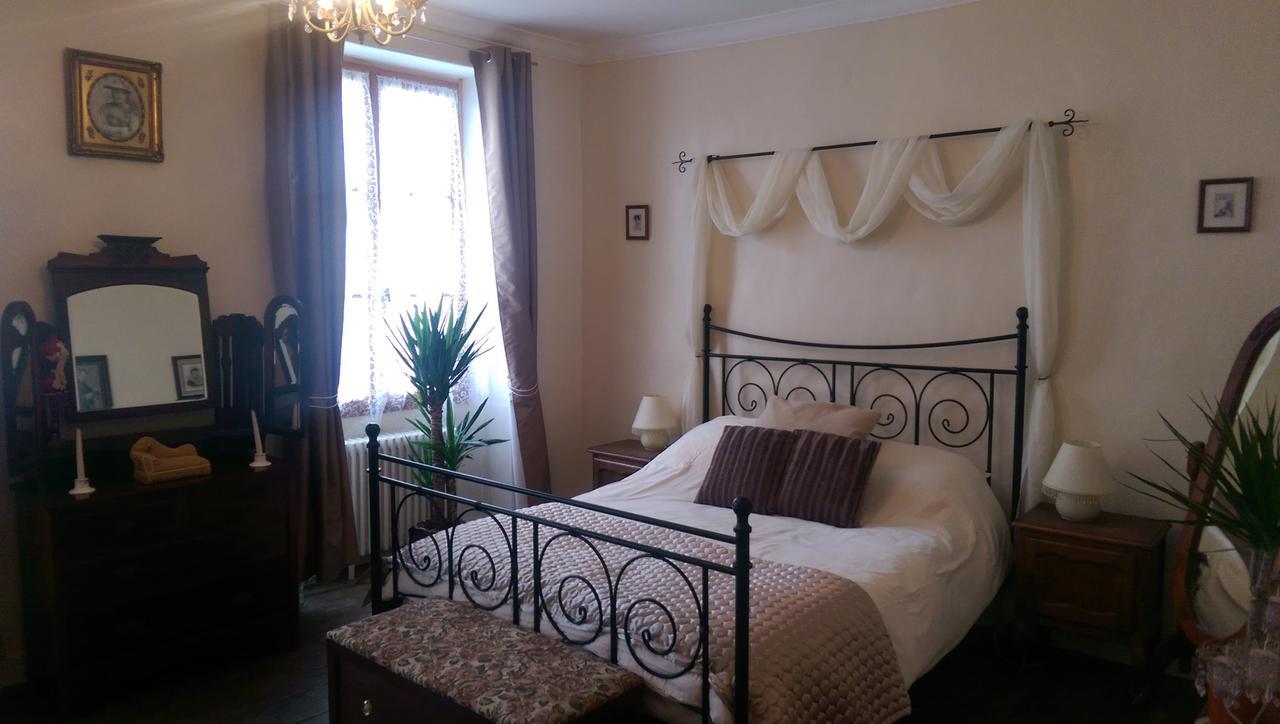 Vingt Grand Rue Bed & Breakfast Champagne-Mouton Ngoại thất bức ảnh