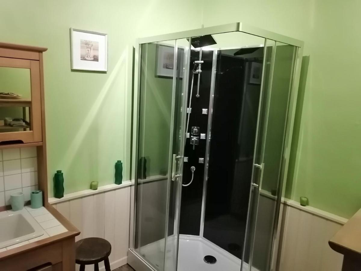 Vingt Grand Rue Bed & Breakfast Champagne-Mouton Ngoại thất bức ảnh