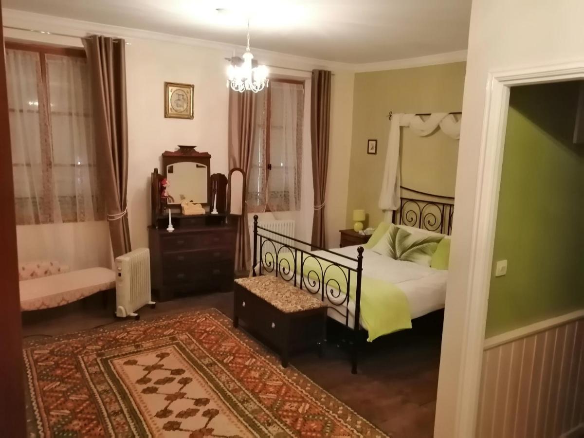 Vingt Grand Rue Bed & Breakfast Champagne-Mouton Ngoại thất bức ảnh