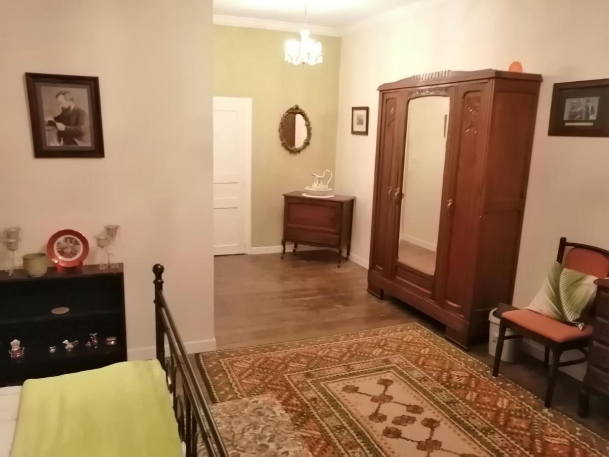 Vingt Grand Rue Bed & Breakfast Champagne-Mouton Ngoại thất bức ảnh